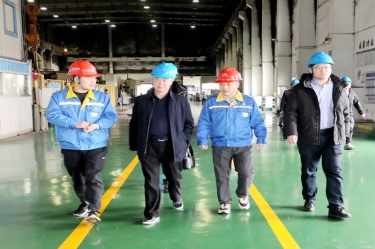 2024年 1月30日，浙江省經(jīng)信廳機關黨委二級巡視員孫自強蒞臨景興紙業(yè)開展歲末年初安全生產(chǎn)督導